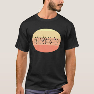 Camiseta Aves de alto voltaje vigilantes de aves retro vint