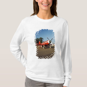 Camiseta avión F2G-1D Super Corsair en un espectáculo aéreo