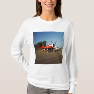 Camiseta avión F2G-1D Super Corsair en un espectáculo aéreo
