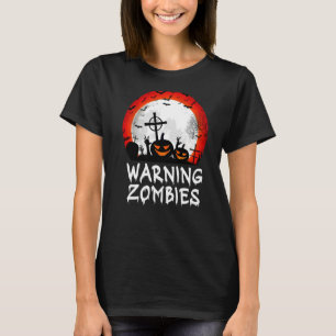 Camiseta Aviso al cementerio zombi con la sala de calabazas