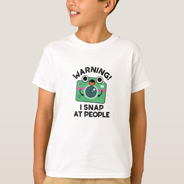 Camiseta Aviso De Que Me Muero Con La Gente Divertida Cámar (Anverso)