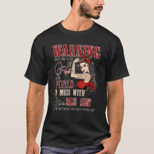 Camiseta Aviso no se desmaye con esta agente de ventas D de