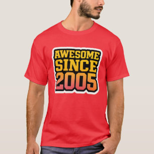Camiseta AWESOME DESDE 2005 - Gradiente retro