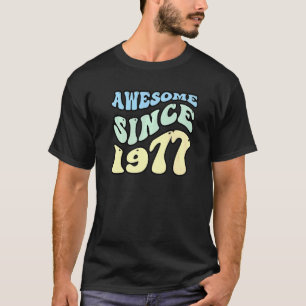 Camiseta Awesome Since 1977 Vintage Retro Birthday  