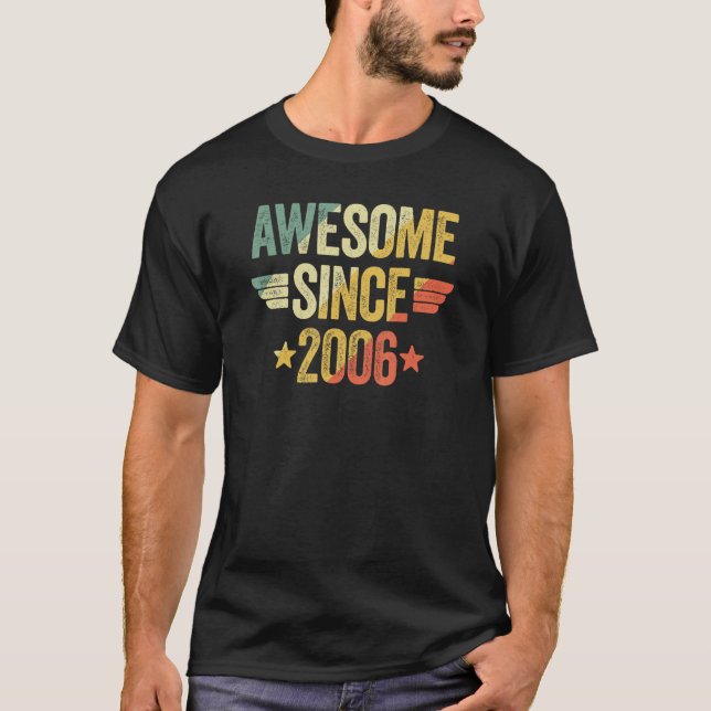 Camiseta Awesome Since 2006 (Anverso)
