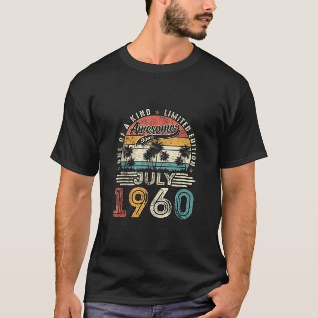 Camiseta Awesome since July 1960 65 Years Old 65th Birthday (Anverso)