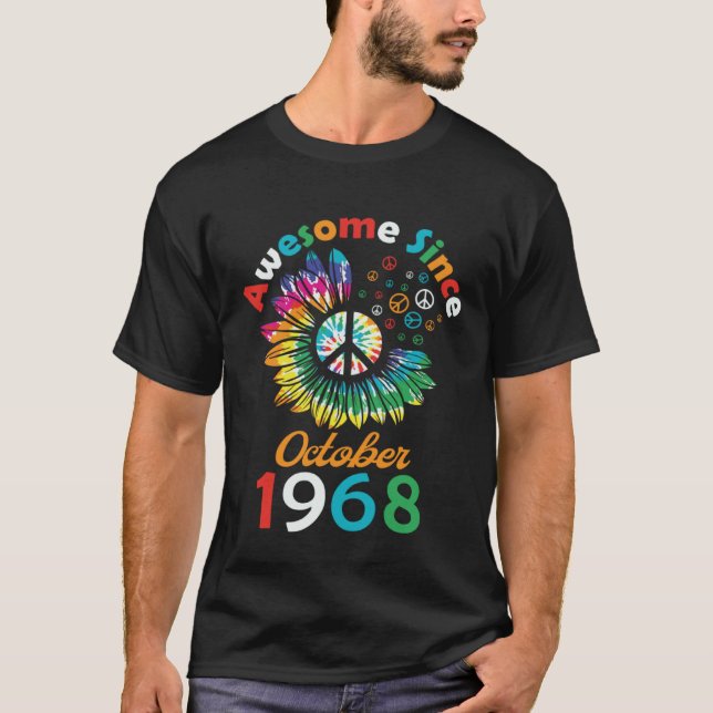 Camiseta Awesome Since October 1968 is a Funny Quote (Anverso)