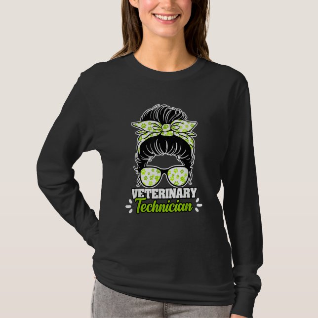 Camiseta Awesome Veterinary Technician Messy Bun For A Vet  (Anverso)