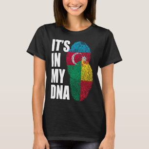 Camiseta Azerbayaní Y Beninés Mezclan El Patrimonio De La B