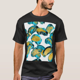 Camiseta azul acuático, turquesa, dorado.