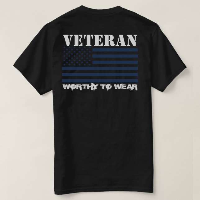 Camiseta AZUL DE LA NAVY - Veterana - Vale la pena vestir (Reverso del diseño)