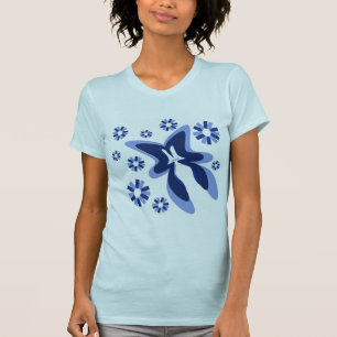 Camiseta azul de los flores de la mariposa