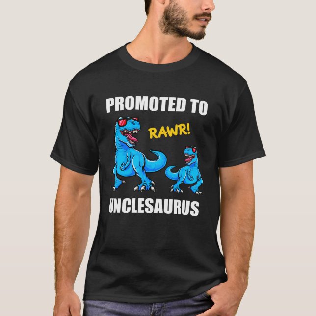 Camiseta Baby Announcement Promoted To Unclesaurus  New Unc (Anverso)