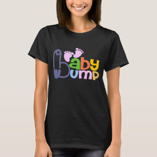 Camiseta Baby Bump Maternity Tees