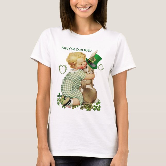Camiseta BABY HUGGING RABBIT LEPRECHAUN GORRA, St. Patrick  (Anverso)