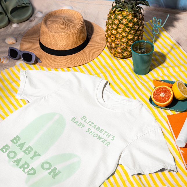 Camiseta Baby On Board Surfing Beach Watercolor Baby Shower (Subido por el creador)