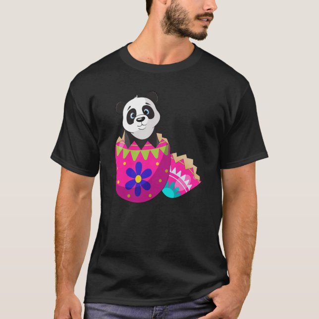 Camiseta Baby Panda Hatching from Easter Egy Easter Day (Anverso)