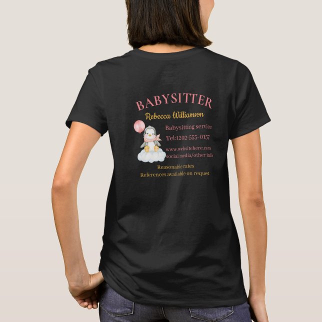 Camiseta Babysitter Cute Penguin Business (Reverso)