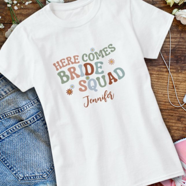 Camiseta Bachelorette Boda simple de la dama de honor retro (Subido por el creador)