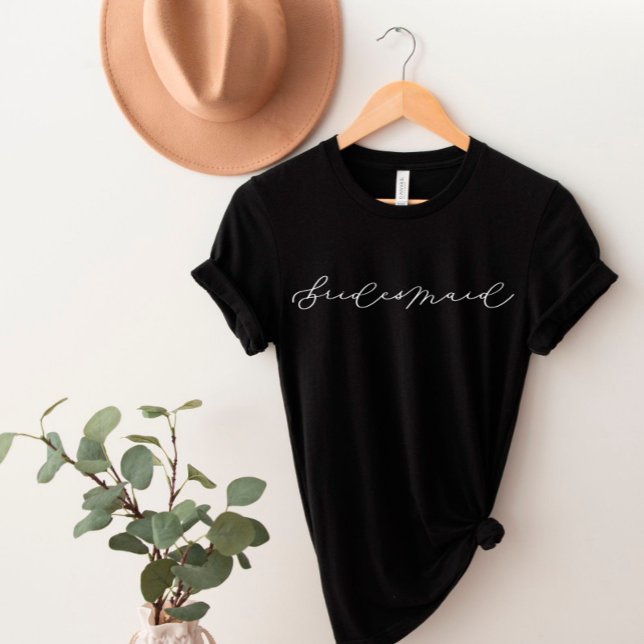 Camiseta Bachelorette de la dama de honor de la noche (Subido por el creador)