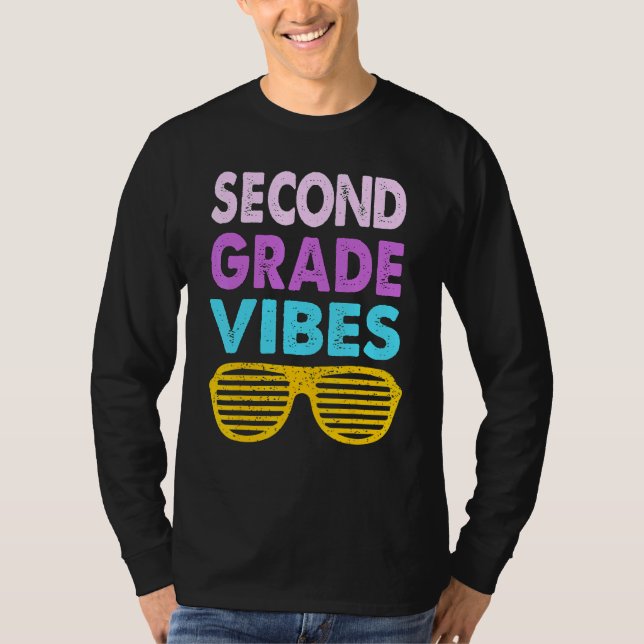 Camiseta Back To School 2nd Grade Vibes First Day Of School (Anverso)