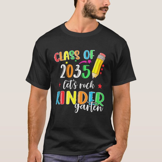 Camiseta Back To School Class of 2035 Kindergarten Teacher  (Anverso)