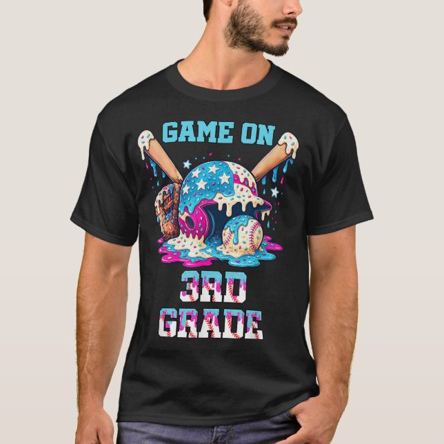 Camiseta Back To School Game On Third Grade Baseball First  (Anverso)
