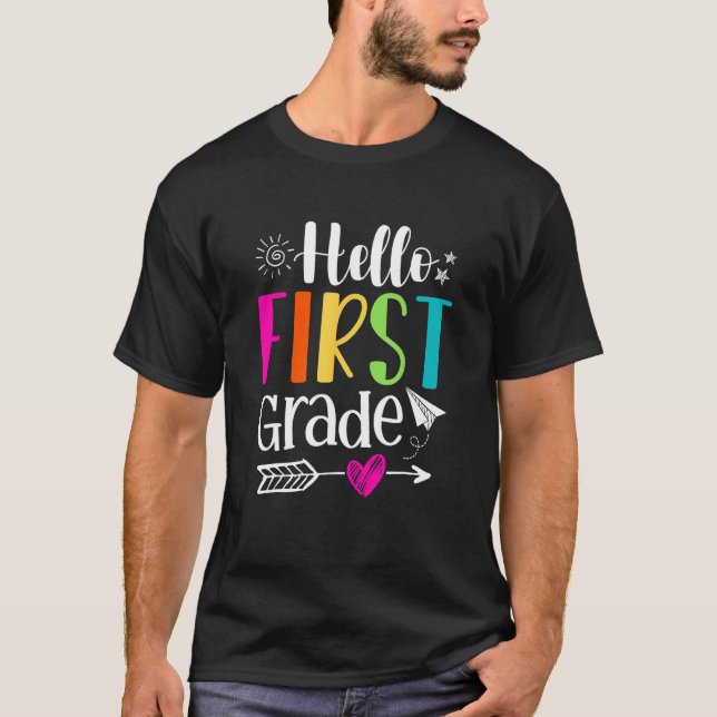 Camiseta Back To School Hello First Grade Team 1st Graders  (Anverso)