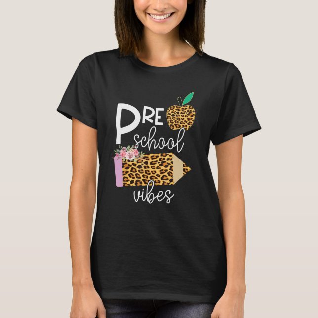 Camiseta Back To School Preschool Grade Vibes Student Teach (Anverso)