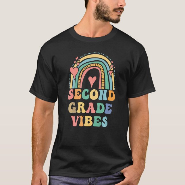 Camiseta Back To School Second Grade Vibes Groovy Teacher W (Anverso)