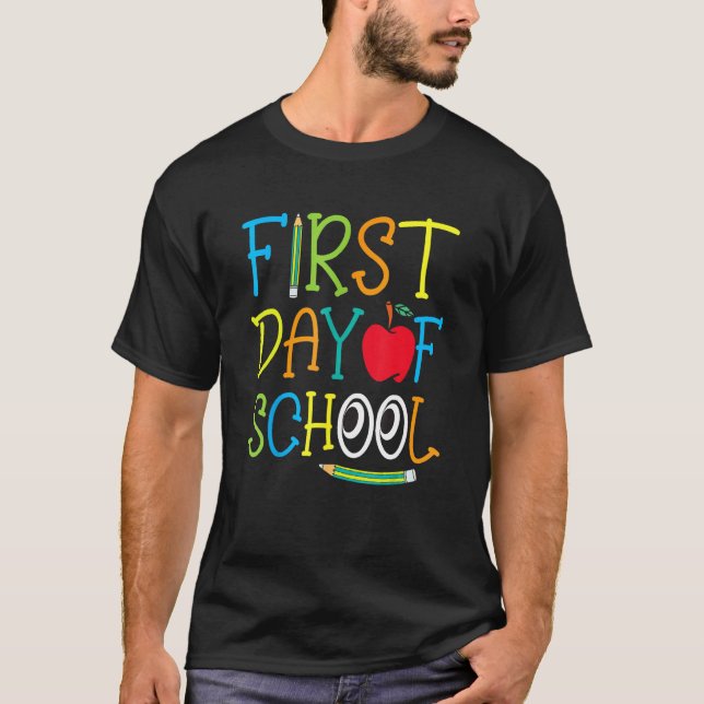 Camiseta Back To School Teacher Student Happy First Day Of  (Anverso)