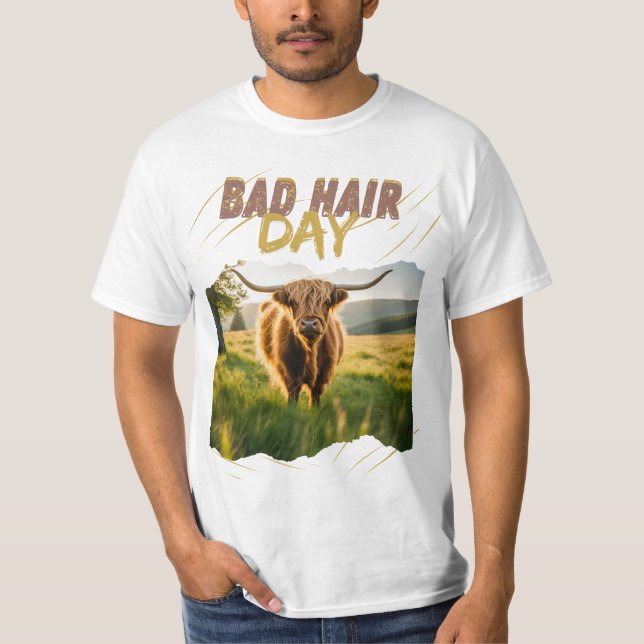 Camiseta Bad Hair Day-Hochlandrind mit wilder Frisur (Anverso)
