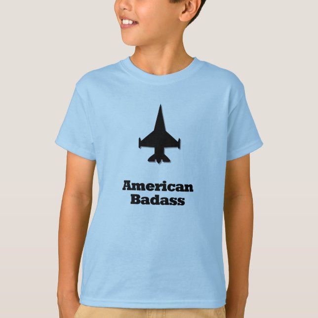Camiseta Badass contra Jet American (Anverso)