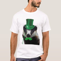 Badger con sombrero verde superior y bigote