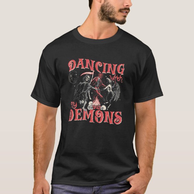 Camiseta Bailando con mis demonios (Anverso)