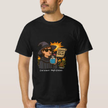 "Bajas armas. Drama alto". Graciosa Mage RPG T-Shi