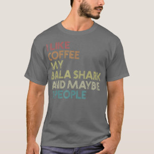 Camiseta Bala Shark Aquarium Fish Coffee Funny Vintage Retr