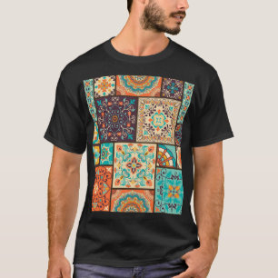 Camiseta Baldosas de mosaico colorido: motivos islámicos.