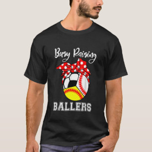 Camiseta Baloncestistas De Béisbol Ocupados Recaudando Balo