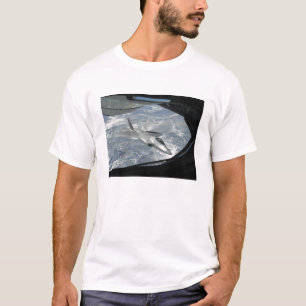 Camiseta Bancos de un rapaz F-22 lejos de un KC-135