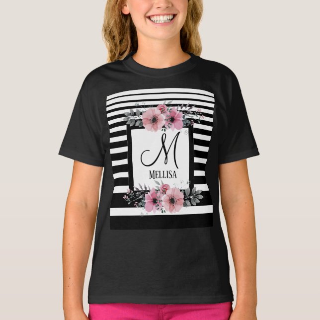 Camiseta Bandas negras y blancas monograma floral rosa (Anverso)