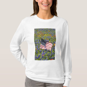 Camiseta Bandera americana en campo de Blue Bonnets,