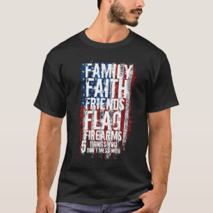 CAMISETA BANDERA DE AMIGOS FAMILIARES...