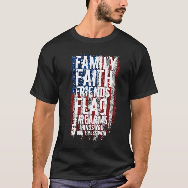 CAMISETA BANDERA DE AMIGOS FAMILIARES... (Anverso)