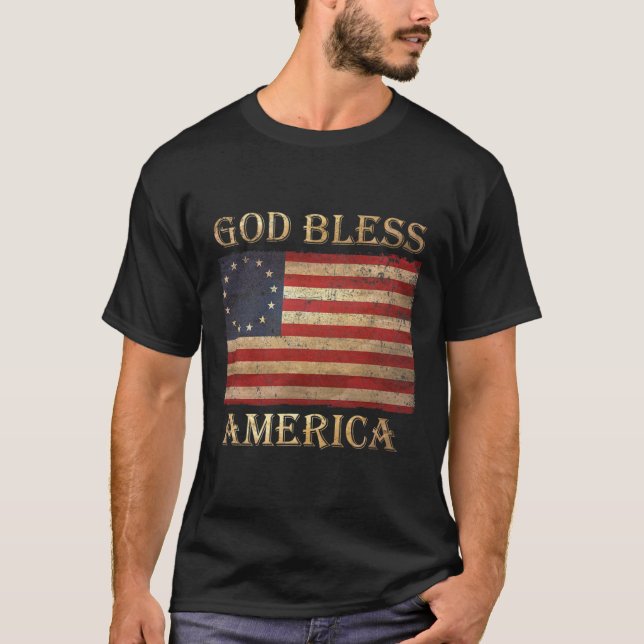 Camiseta Bandera de Betsy Ross: Dios patriótico, bendiga a  (Anverso)