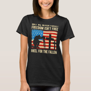 Camiseta Bandera De Ee.Uu. Arrodilla Por Los Caídos En Hono