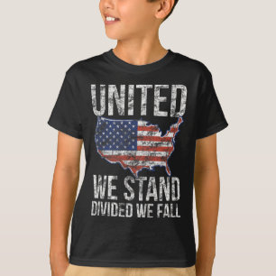Camiseta Bandera De Eeuu 4 De Julio Unidos Nos Dividimos En