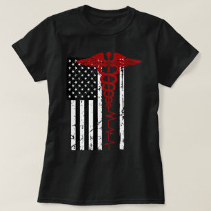 Camiseta Bandera de Estados Unidos Símbolo médico negro pat