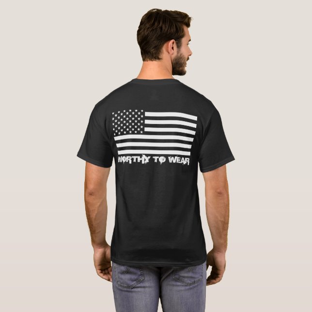 Camiseta Bandera de Estados Unidos - Vale la pena usar (Reverso completo)