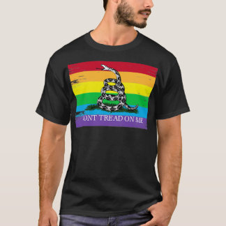 Camiseta Bandera de Gadsden LGBT Donamp39t pisada sobre mí 